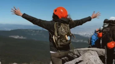 HIKING PARA MEJORAR LA SALUD MENTAL Y EMOCIONAL
