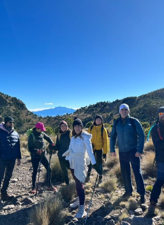 Hay lugares a los que solamente llegarás caminando...